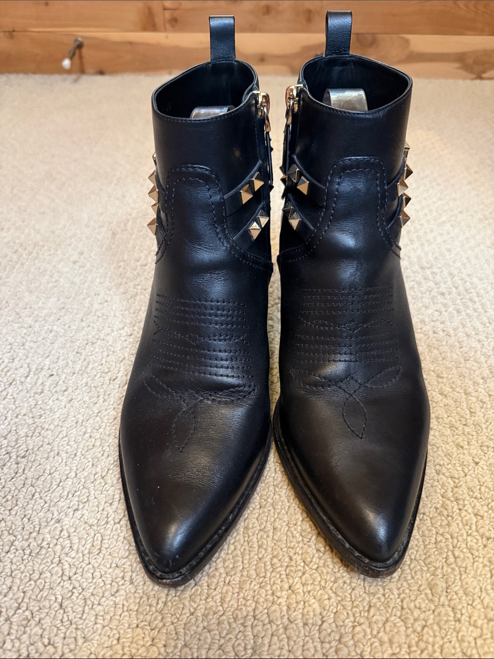 Valentino Rock Stud Western Ankle Booties Size 40 - Picture 2 of 13